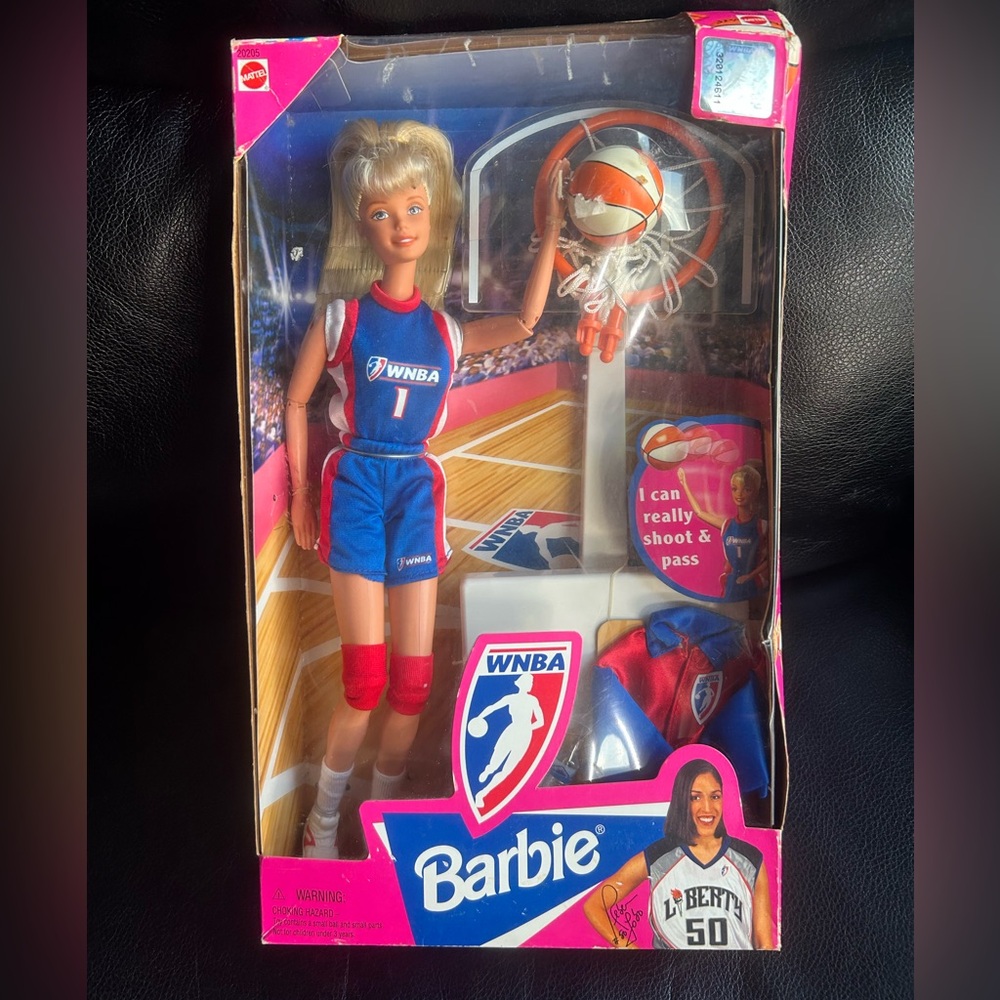 Vintage Mattel Barbie WNBA Basketball Doll with Basketball Goal and Accessories